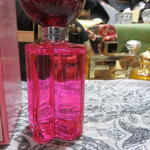 Oscar Rose by Oscar De La Renta EDT Damask Rose Peony Freesia Lily Musk Amber - Picture 3 of 7